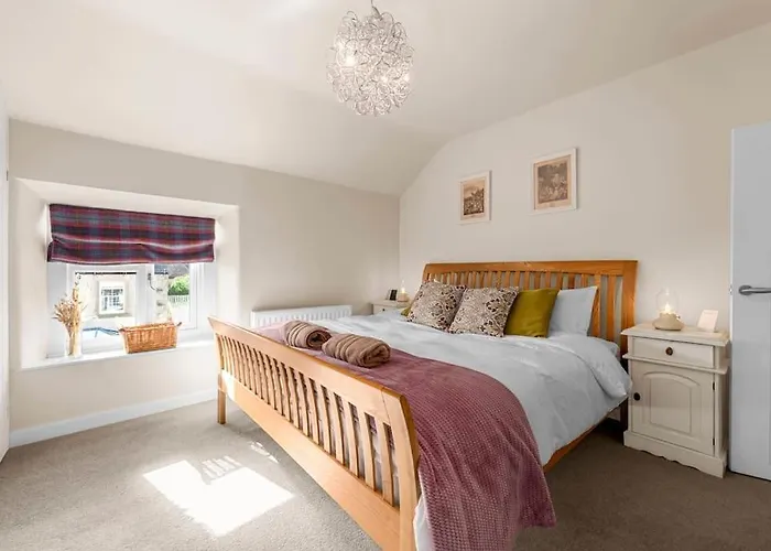 Fable Cottage Luxurious Stay