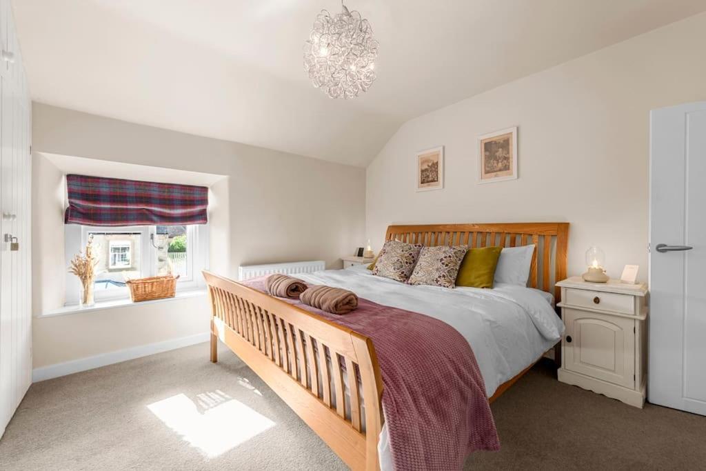 Fable Luxurious * Bakewell